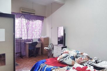 Gated & Guarded Community