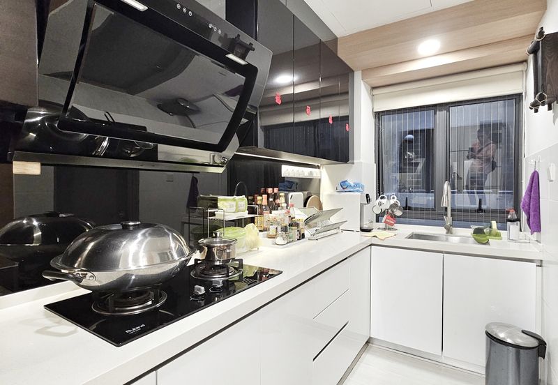 Maisson @ Platinum Apartment