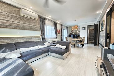 Maisson @ Platinum Apartment