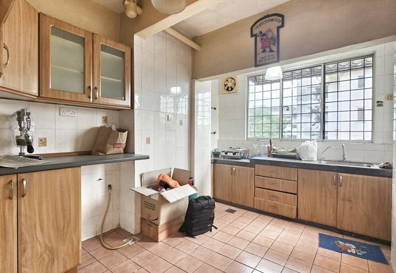 Palma Perak, Seksyen 6 Kota Damansara