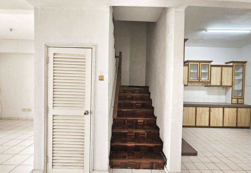 Avenue 23, Sunway Damansara