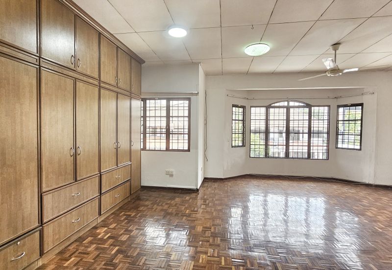 Avenue 23, Sunway Damansara