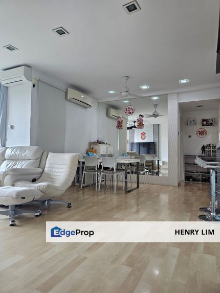 Facing Golf Condominium Walking Distance to MRT, Selangor, Tropicana