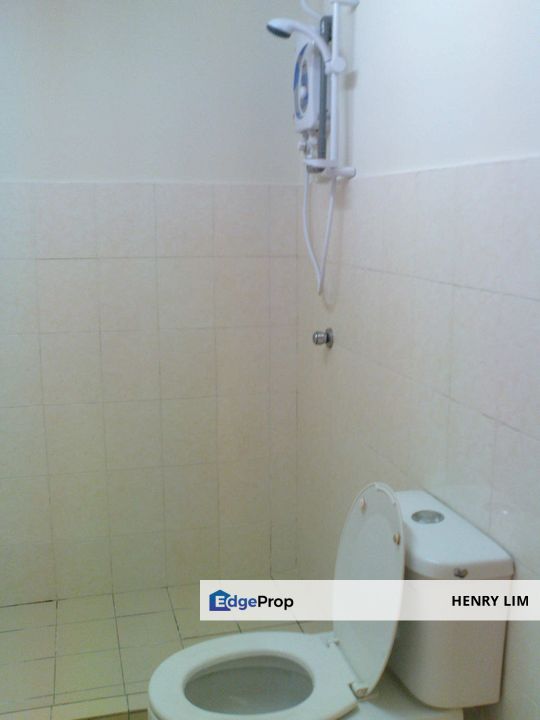 3 bedrooms walking distance to MRT, Selangor, Sunway Damansara