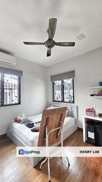 2 Storey Semi-D Gated & Guarded, Selangor, Kota Damansara