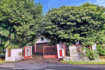 Seksyen 18, Petaling Jaya