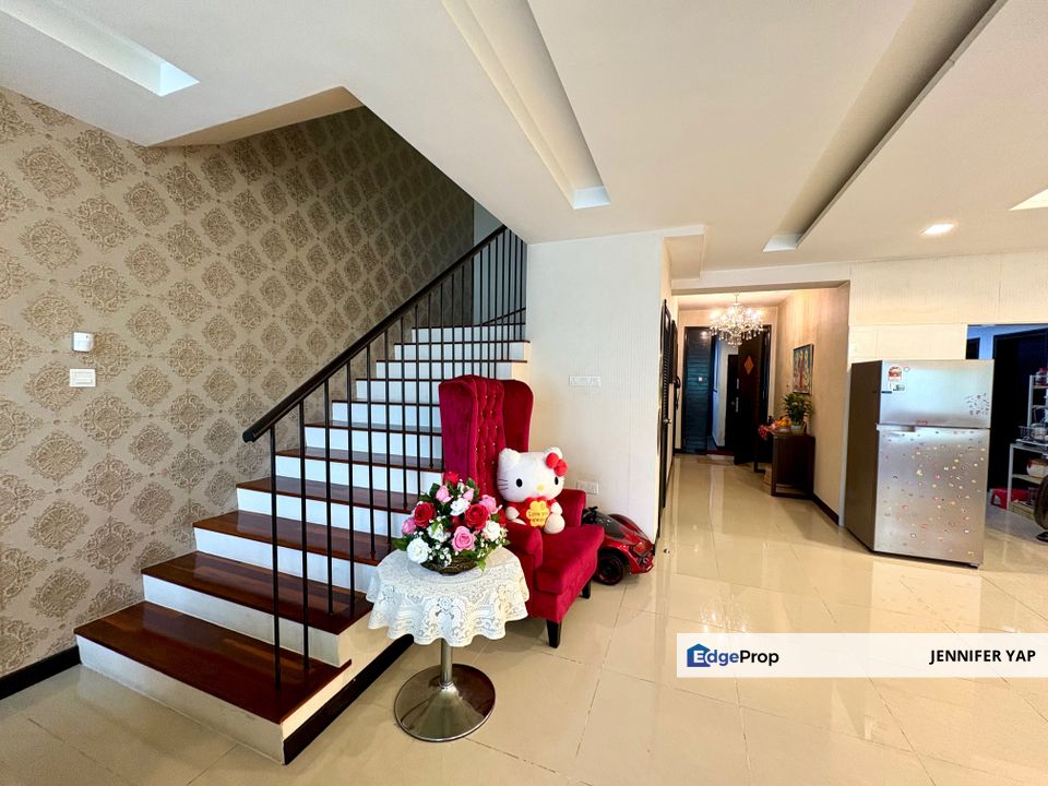 Perfect Family Duplex Unit at Armanee Terrace 2 Awaits!, Selangor, Damansara Perdana