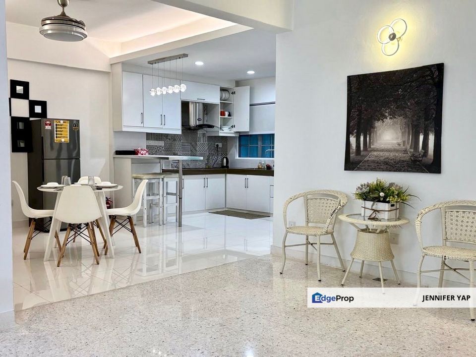 Chic 2-Bedroom Retreat Home @ Selesa Hillhomes, Bukit Tinggi for Sale, Pahang, Bentong