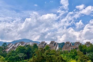 Selesa Hillhomes @ Bukit Tinggi