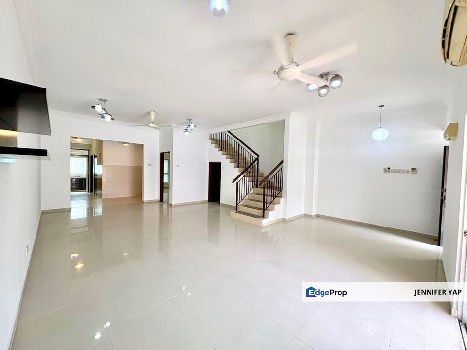 Space and Comfort Home for the Modern Family in Sutera Damansara, Petaling Jaya, Selangor, Damansara Damai