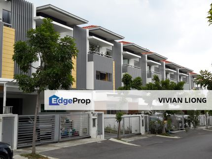 3sty Nadayu 92 w/clubhouse, Kajang 2 Tropicana, Selangor, Kajang