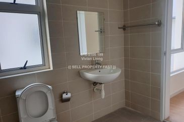 Parkfield Residences, Tropicana Heights