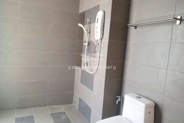 Parkfield Residences, Tropicana Heights