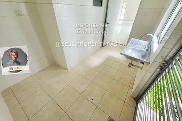 Parkfield Residences, Tropicana Heights