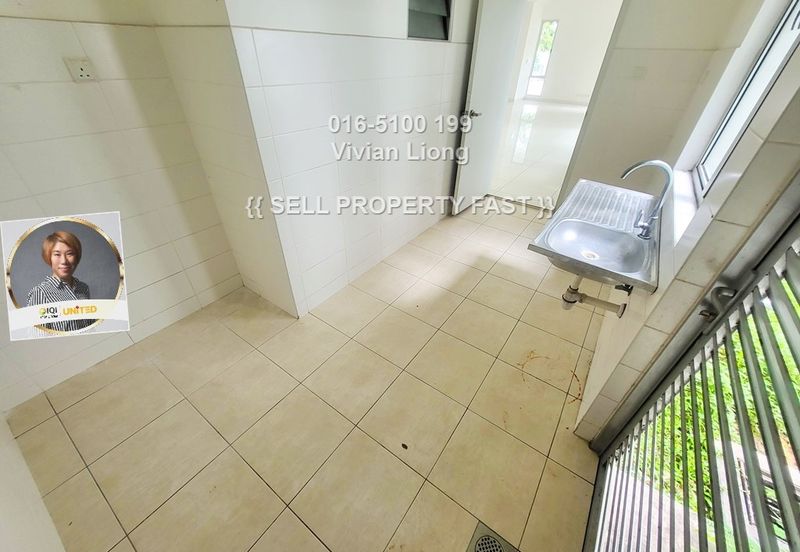 Parkfield Residences, Tropicana Heights