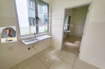 Parkfield Residences, Tropicana Heights