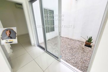 Parkfield Residences, Tropicana Heights