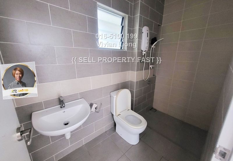 Parkfield Residences, Tropicana Heights