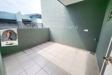 Parkfield Residences, Tropicana Heights