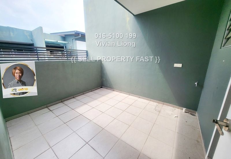 Parkfield Residences, Tropicana Heights