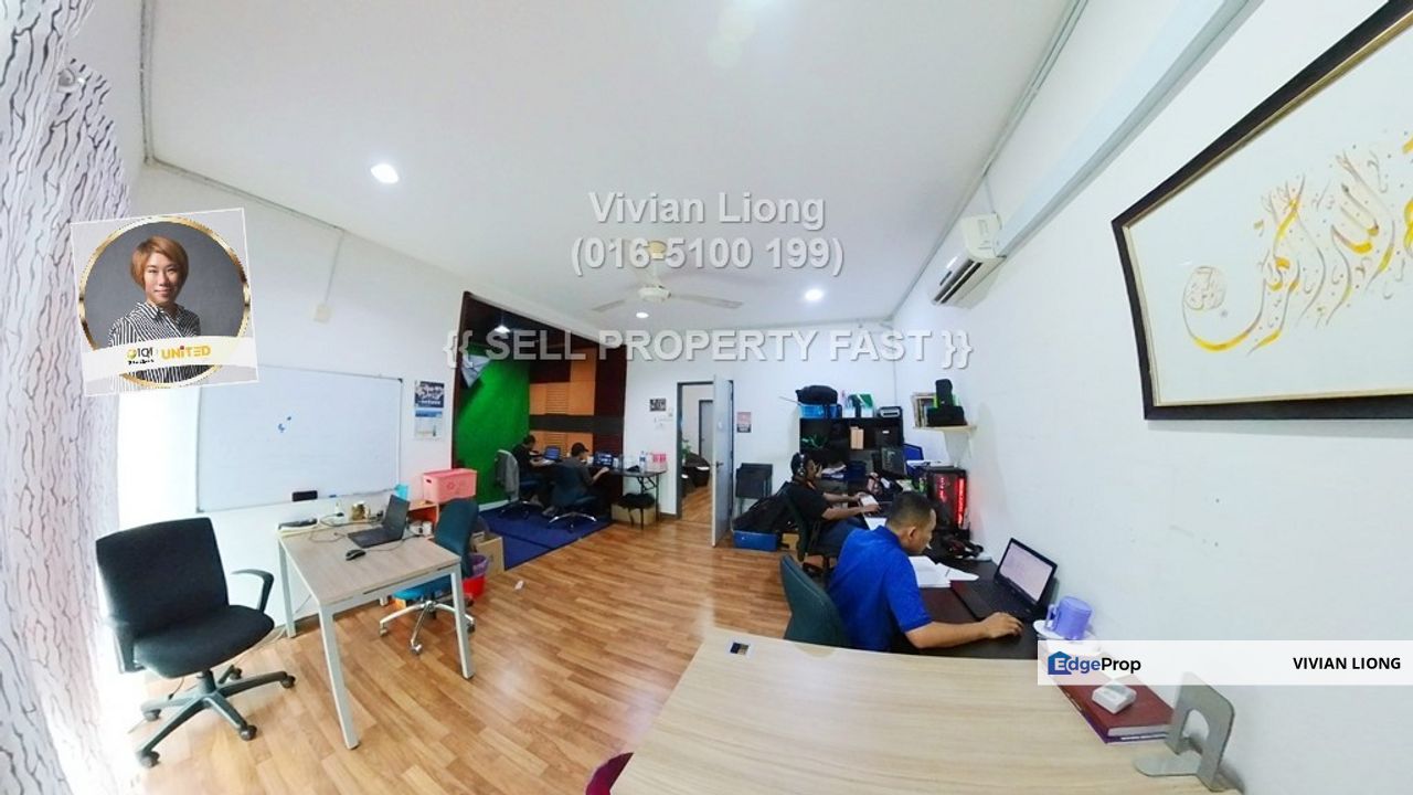 3sty Superlink House (22x75, 5+1Bed 6Bath), Tmn MERINGIN INDAH, Sg Ramal, Kajang, Selangor, Kajang