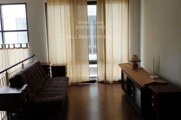 Summerglades, Perdana Lakeview West