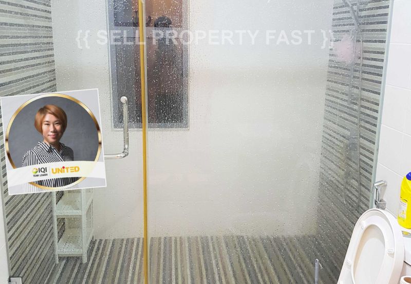 Summerglades, Perdana Lakeview West