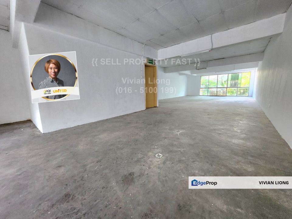 (Main Road) Shop Office (1st floor, 22x75) BANDAR TEKNOLOGI Kajang, Taman Seri Baiduri, Selangor, Semenyih