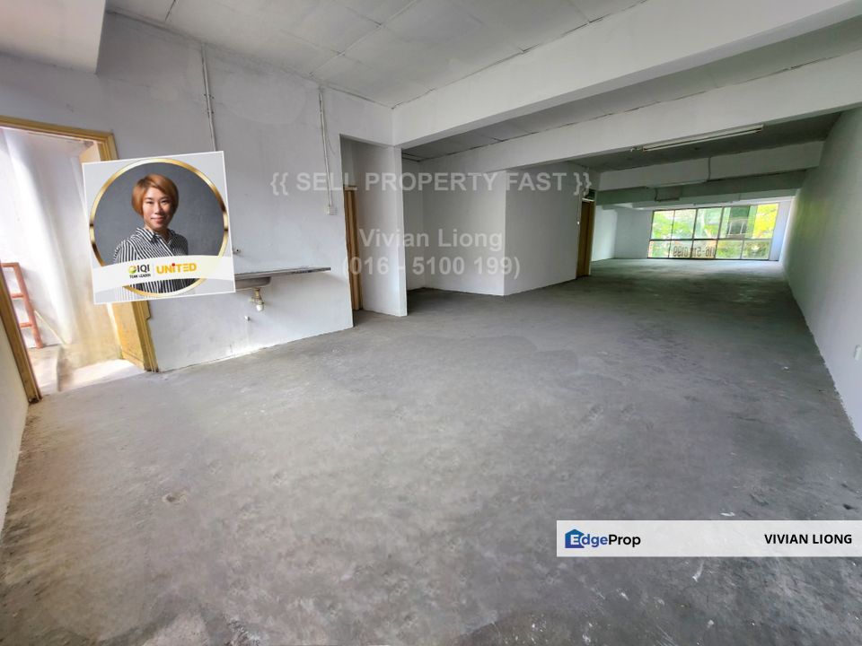 (Main Road) Shop Office (1st floor, 22x75) BANDAR TEKNOLOGI Kajang, Taman Seri Baiduri, Selangor, Semenyih