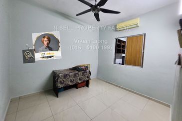 Jalan Bukit Cantik 2