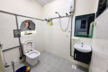 Jalan Bukit Cantik 2