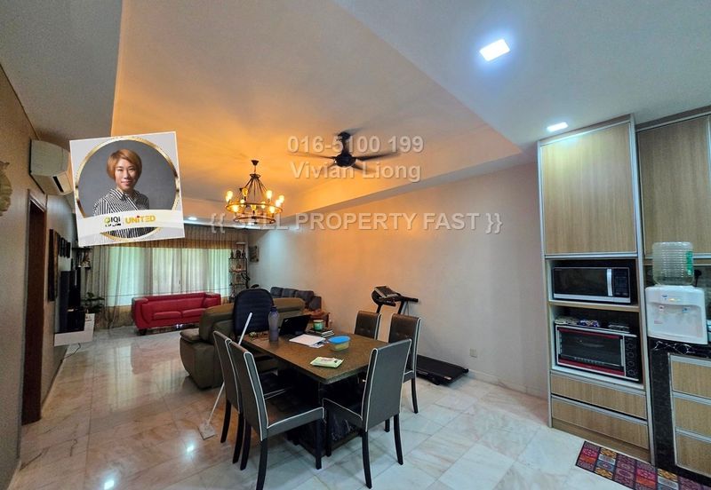 Country Villas @ County Heights