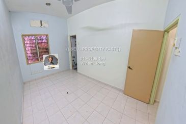 2sty House Taman SERI EMAS, Sungai Chua, Kajang (Renovated, Facing OPEN, Can Park 3~4 cars)