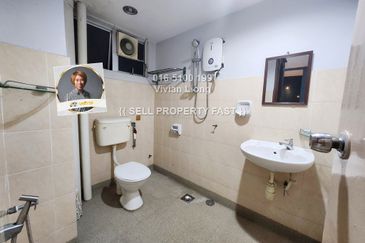 Pangsapuri Damai Mewah B