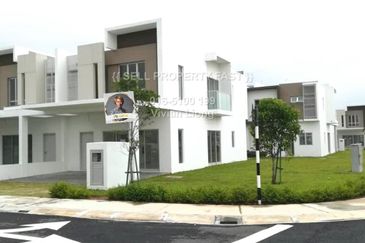 Casa Green @ Cybersouth