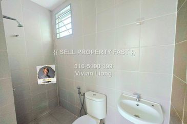 GARDEN VILLA @ Taman Tasik Semenyih Permai (1200sf with Balcony, 3room 2bath 2parking)