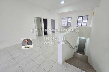 GARDEN VILLA @ Taman Tasik Semenyih Permai (1200sf with Balcony, 3room 2bath 2parking)