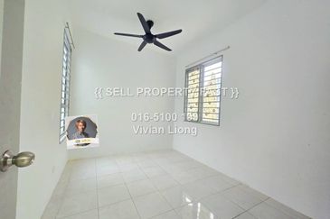 Taman Tasik Semenyih (Lake Residence)