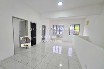 Taman Tasik Semenyih (Lake Residence)