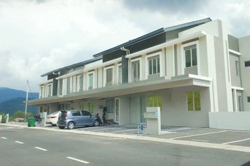 Taman Tasik Semenyih (Lake Residence)