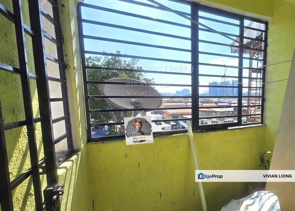 Bandar Teknologi Kajang, Semenyih, Flat For Rent (Level 3, Sek 1, near Billion), Selangor, Semenyih