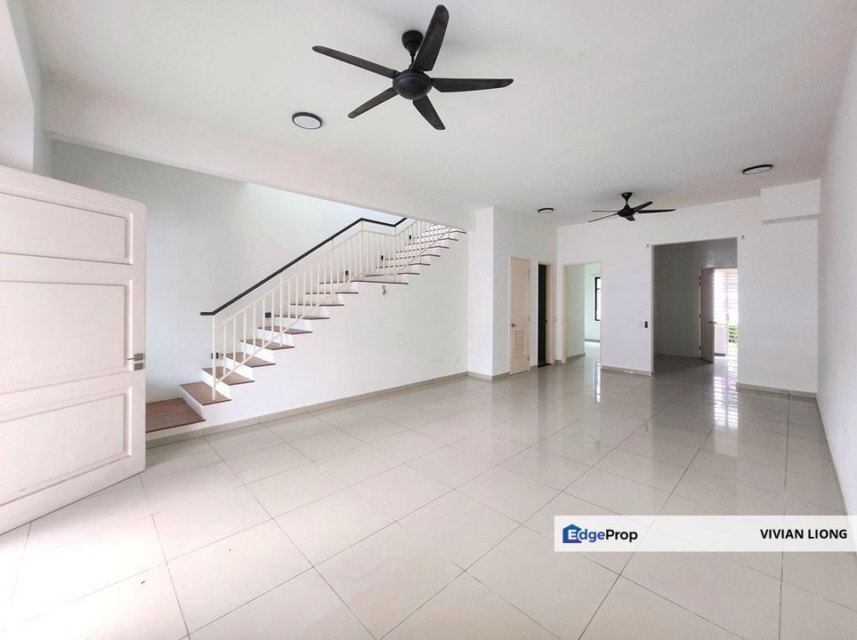 2sty Superlink House CRADLETON @ Eco Majestic , Semenyih (105% Full Loan) , Selangor, Semenyih