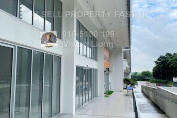  Ground Floor (2368sf, FREE 3 MONTHS) Shoplots @ CERRADO Suites, Southville Bangi