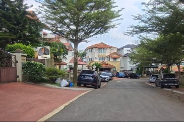 Jalan Tengku Badli Shah 9/21