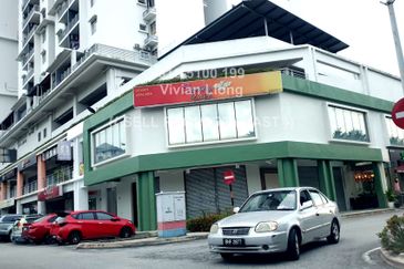 G floor Shop Lot (2100sf) PEARL AVENUE Jalan Pasir Emas, Sungai Chua Kajang For Rent