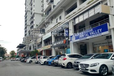 G floor Shop Lot (2100sf) PEARL AVENUE Jalan Pasir Emas, Sungai Chua Kajang For Rent
