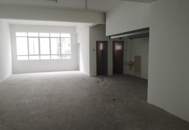 Medan Idaman Business Centre