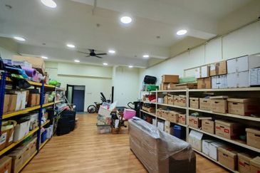 Section 13 (Seksyen 13)