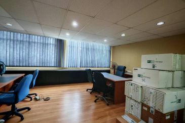 Section 13 (Seksyen 13)