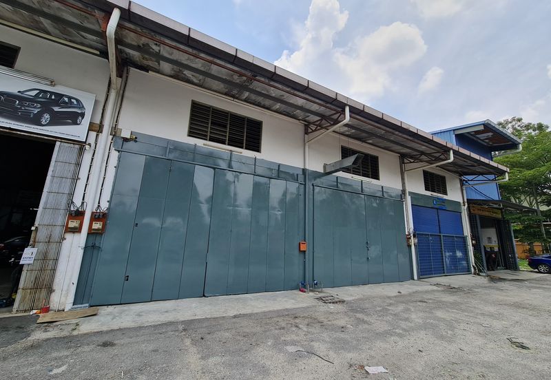 Rawang Batu 17, Kampung Dato Lee Kim Sai near town